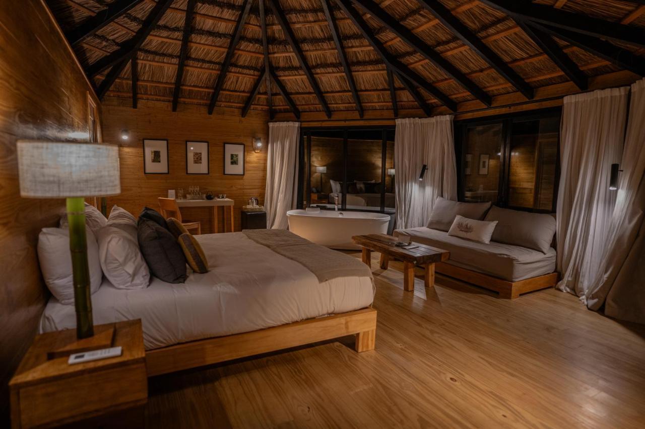 Reserva Natural Iguazu - Pristine Luxury Camp Puerto Libertad Exterior foto