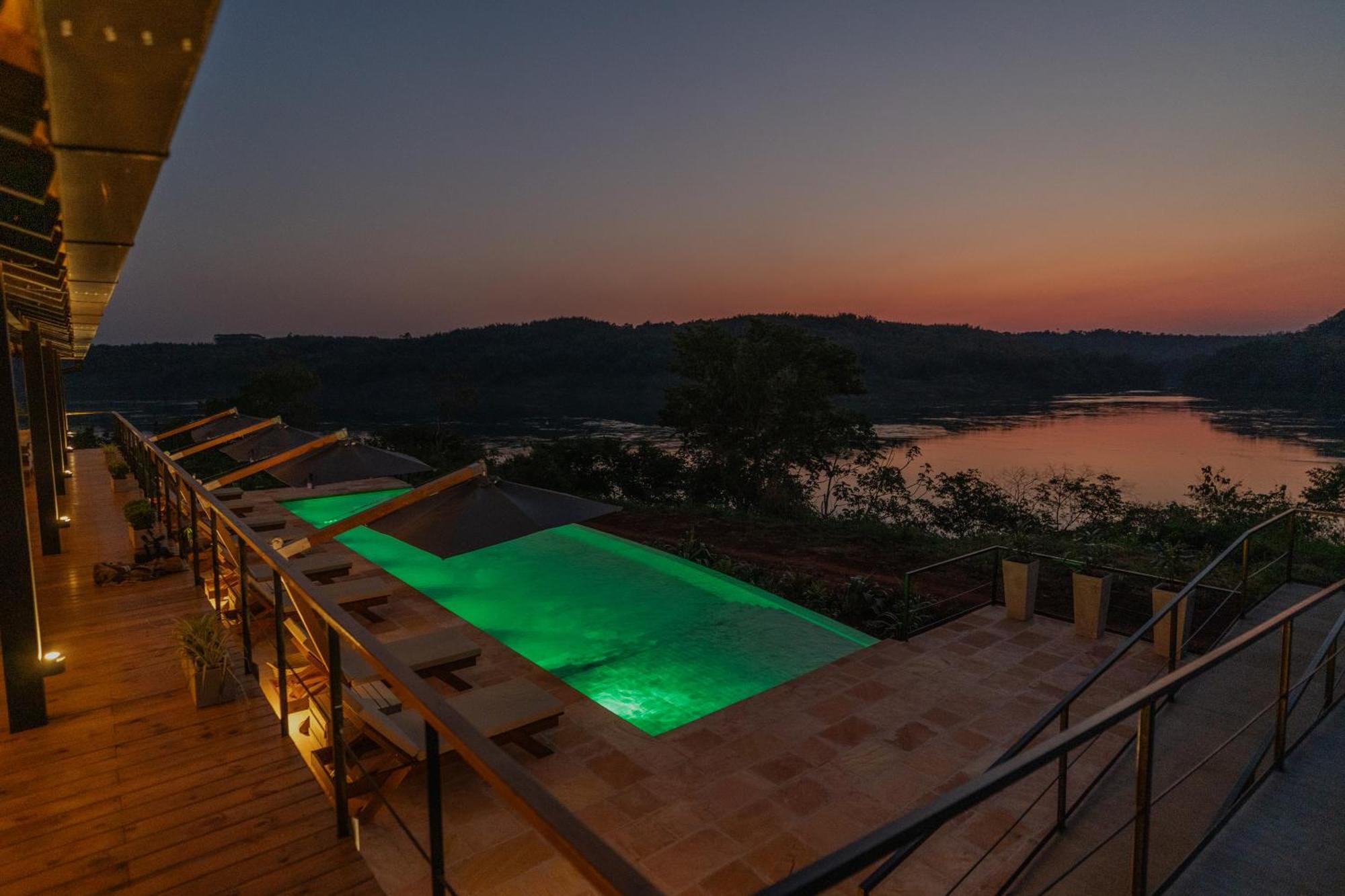 Reserva Natural Iguazu - Pristine Luxury Camp Puerto Libertad Exterior foto